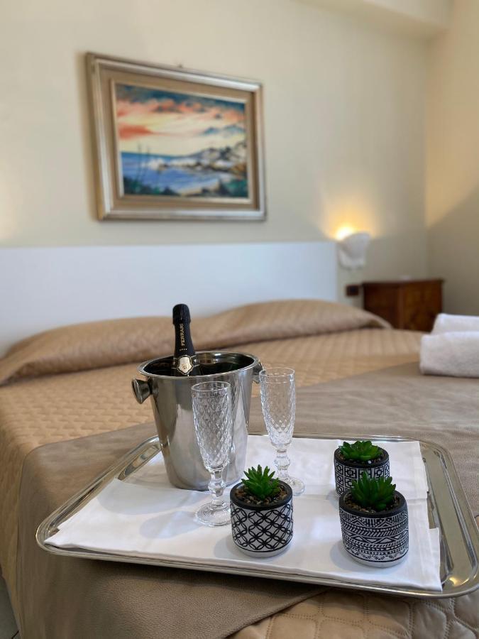 Scala Dei Turchi Palace Suites レアルモンテ エクステリア 写真